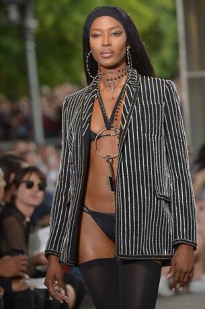 Nessuna rivale sulla passerella di Givenchy durante la Settimana della moda di Parigi. (Getty Images)
